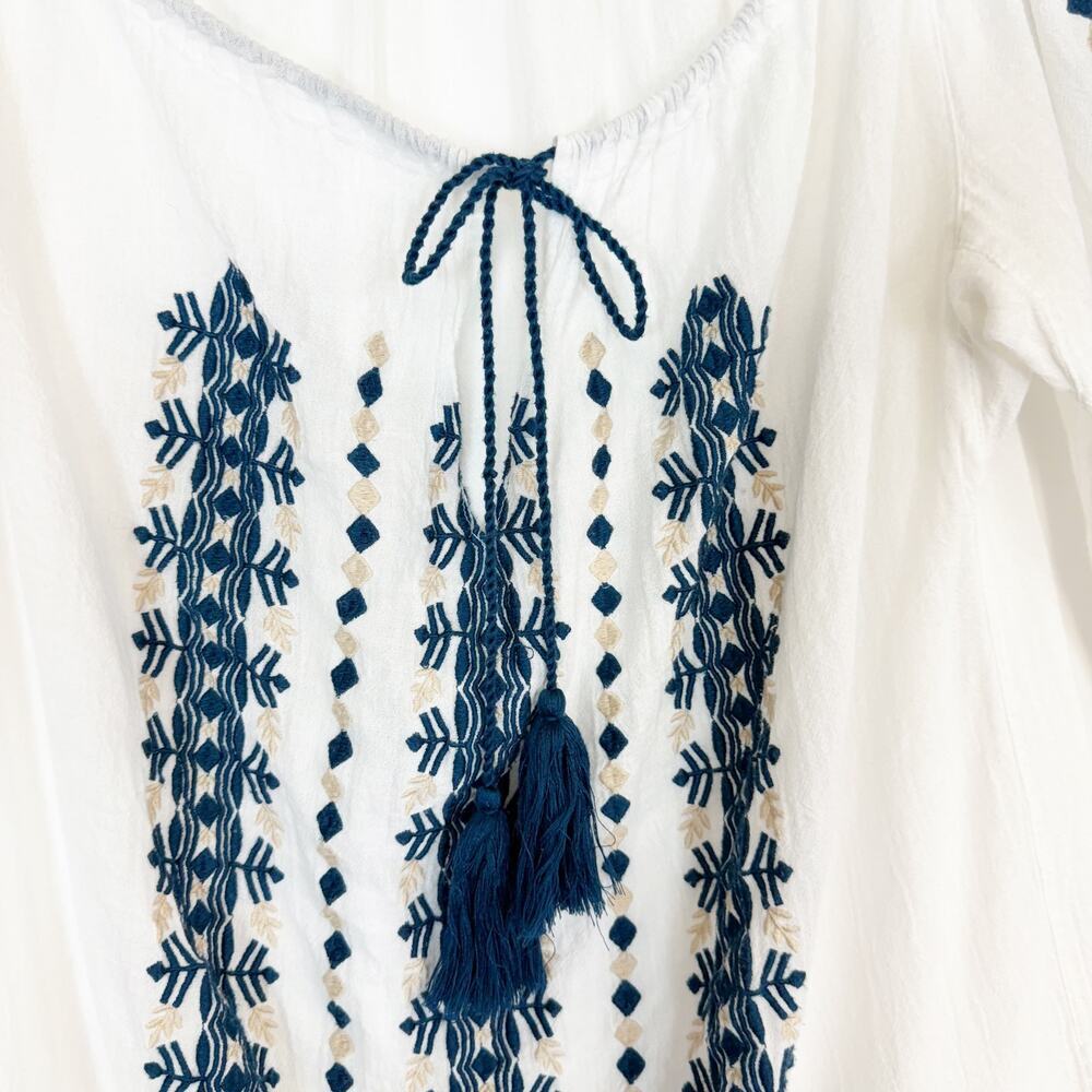 Roller Rabbit Lexi Top White with Blue Embroidery Long Sleeves Women's M - Picture 3 of 11